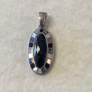 Signed Wk Whitney Kelly sterling silver onyx and mother of pearl inlayed pendant